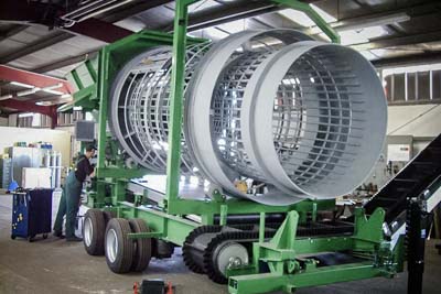 2012-2014 Introduction de cinq types de machines (MS 1600–MS 6700) en version mobile et stationnaire